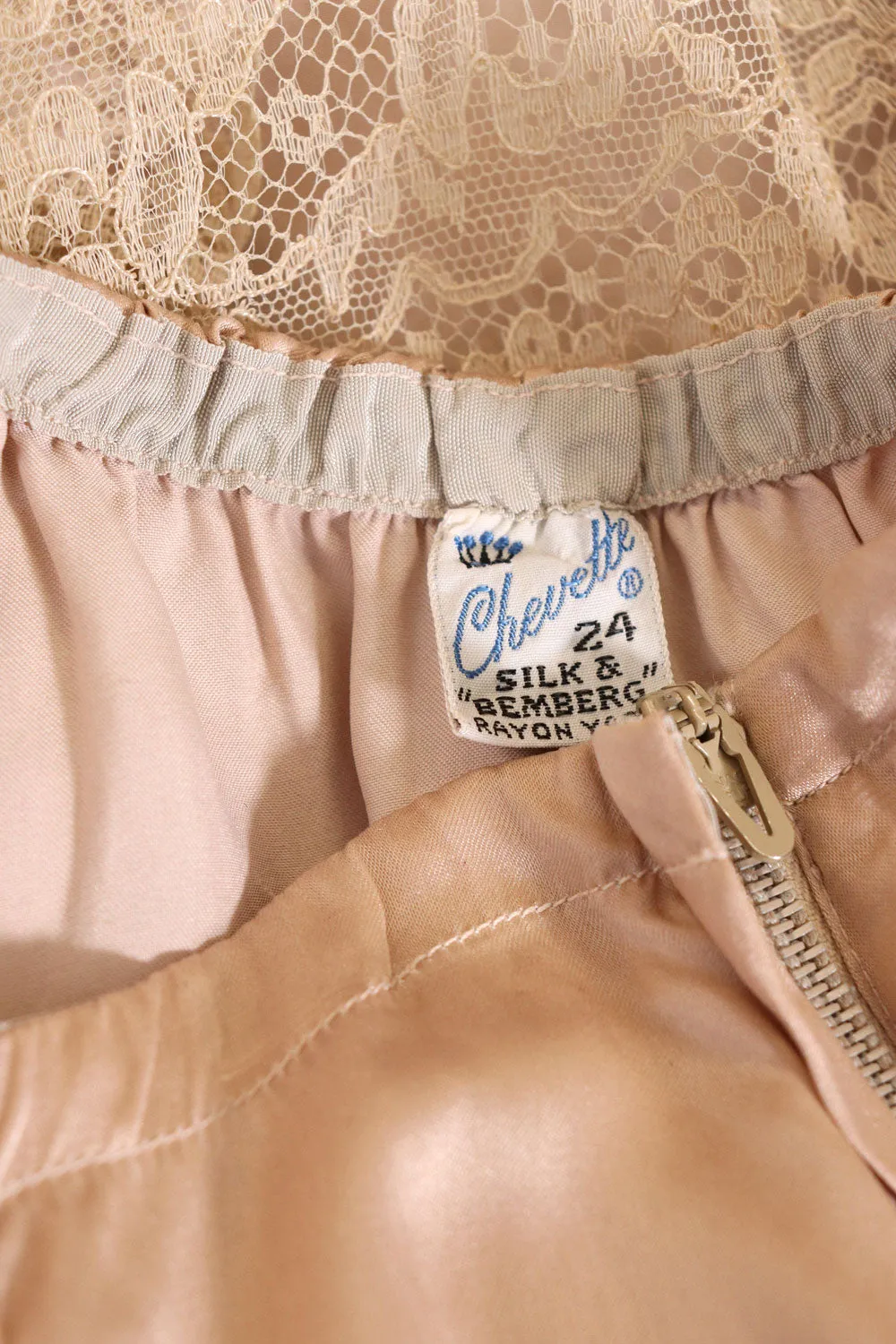 1940s Mauve Lace Slip XS