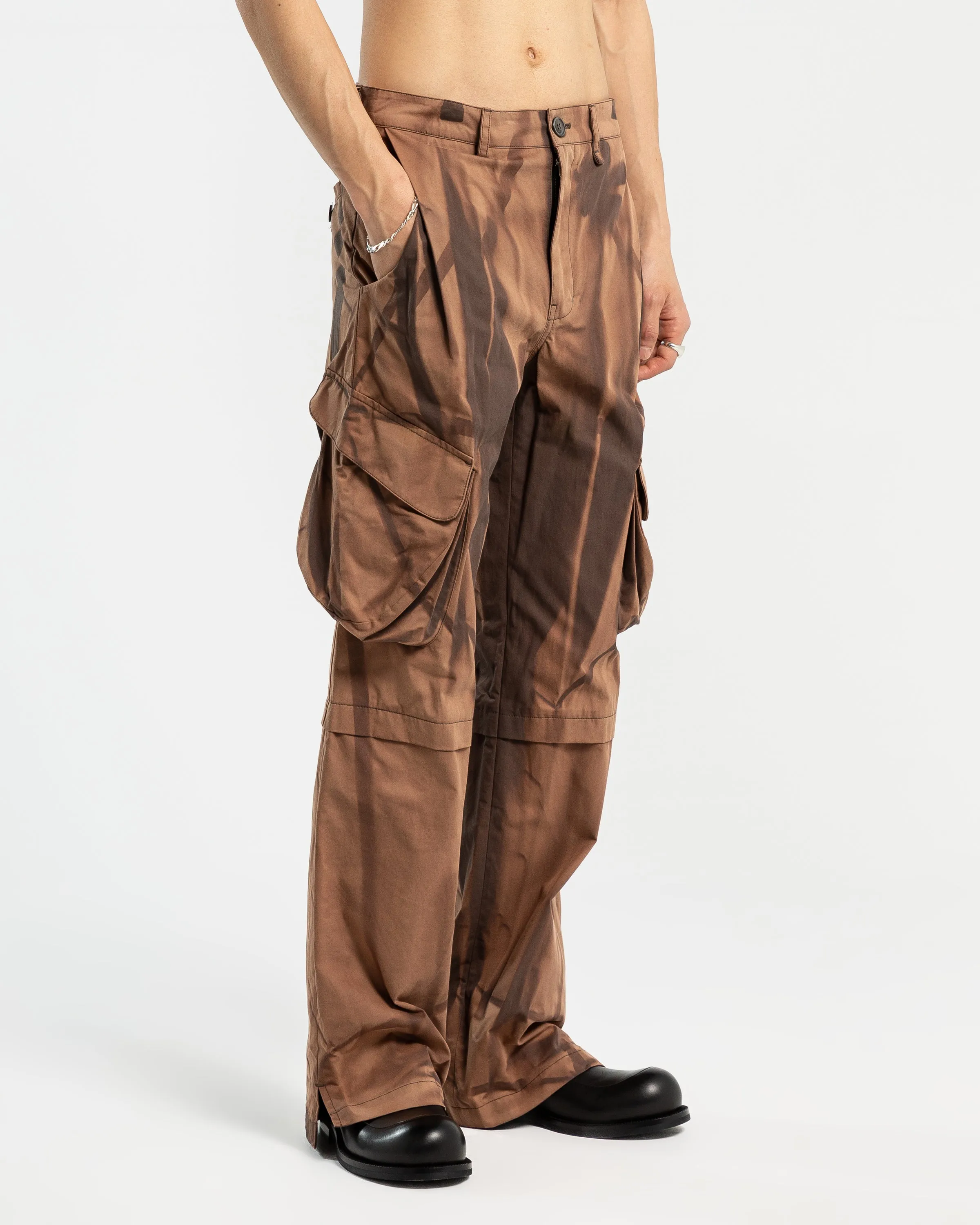 3D Pocket Layered Trousers in Brown