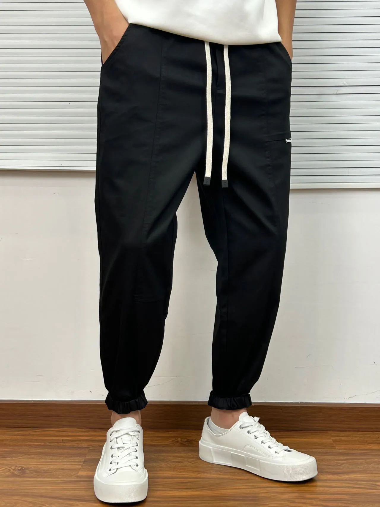 Black Cargo Pants 7012