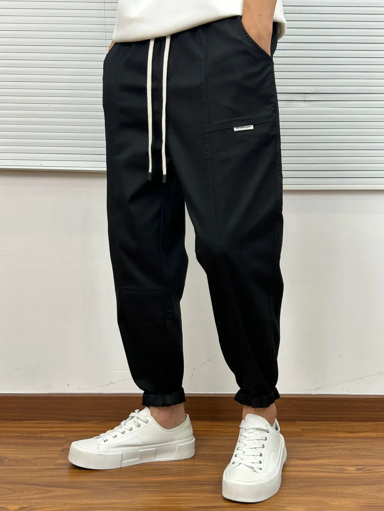 Black Cargo Pants 7012