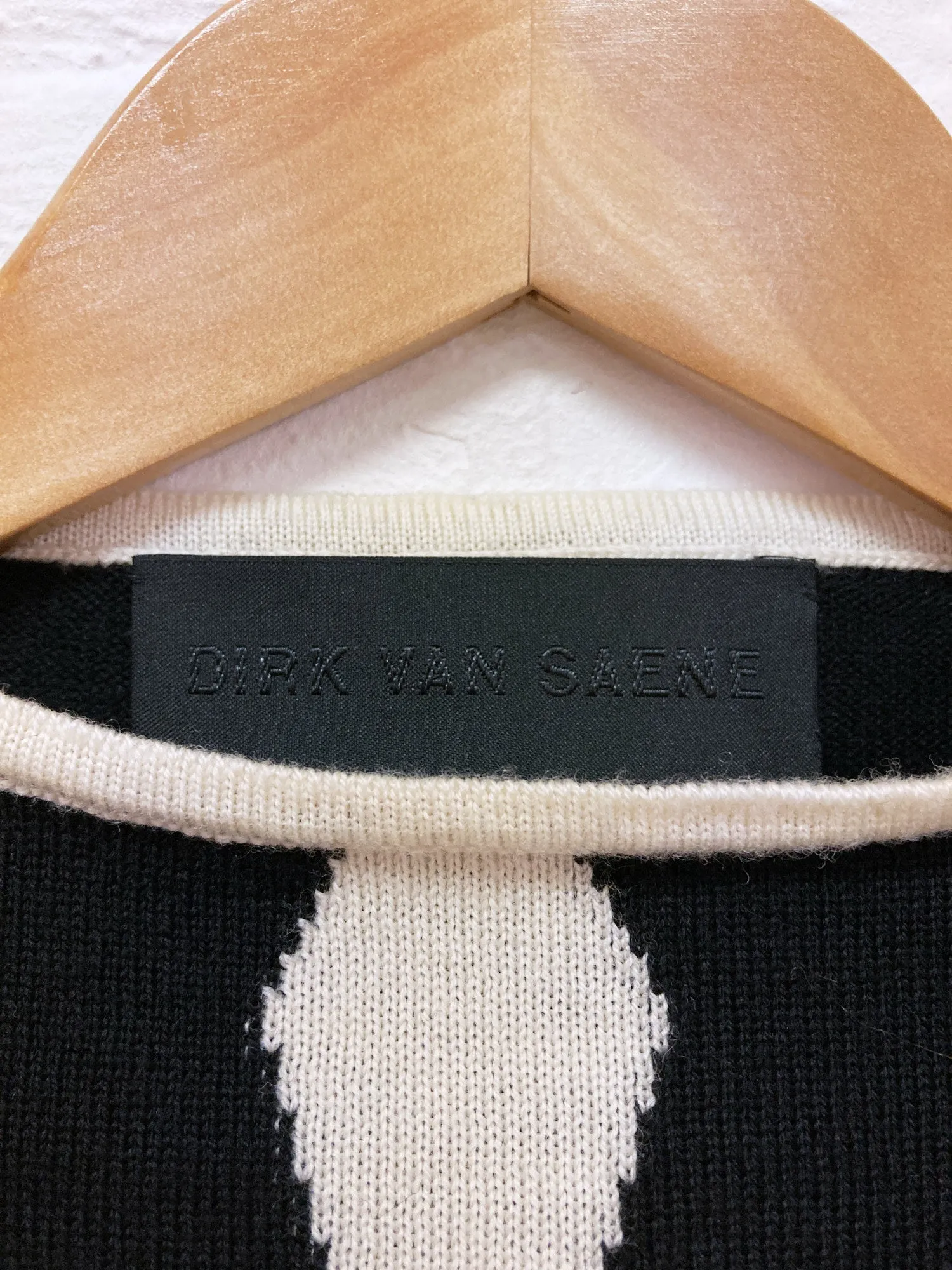 Dirk van Saene black lightweight wool tight fit neck tie sweater - sz 42 S