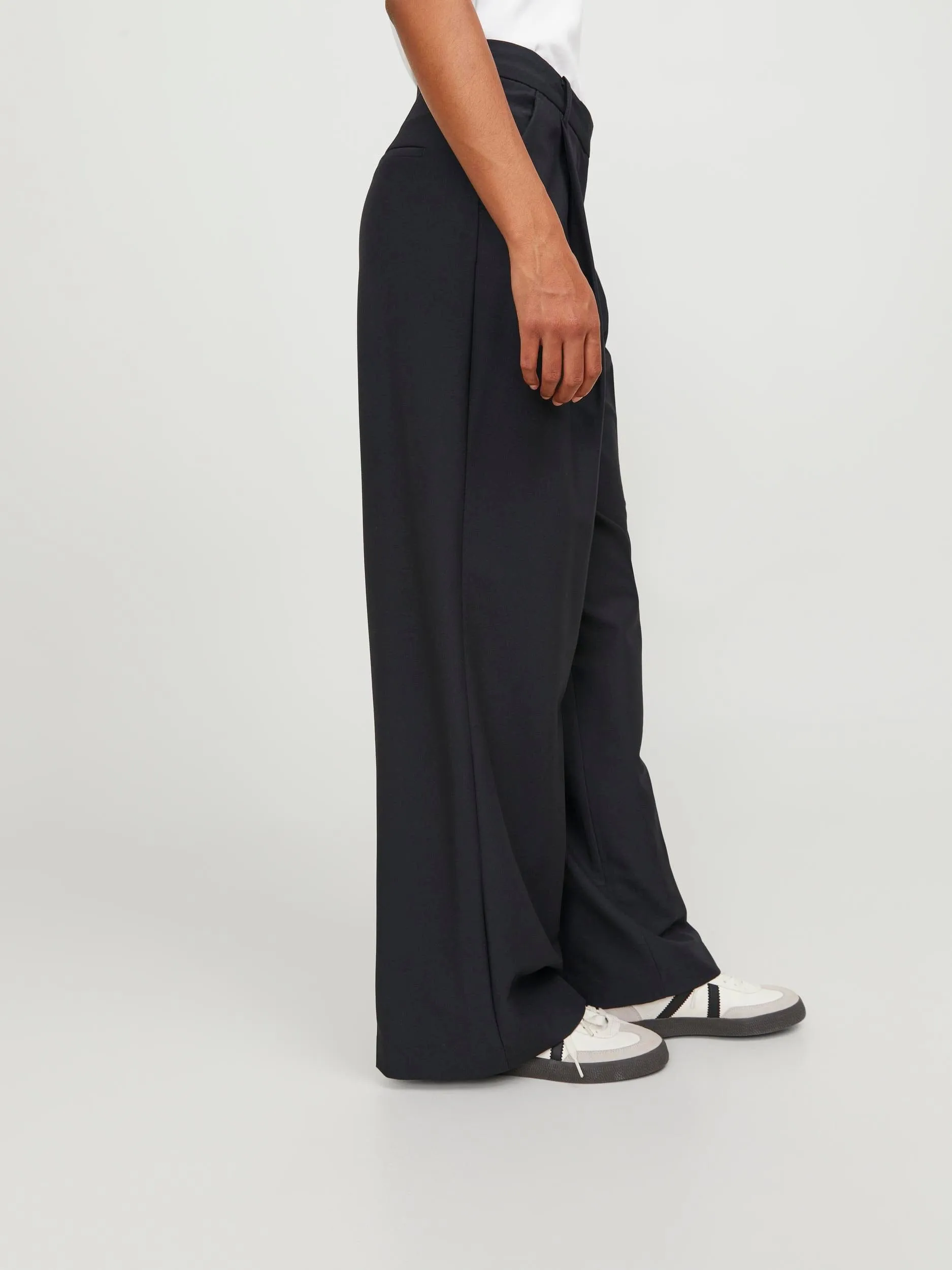 Ellis Wide Leg Pant