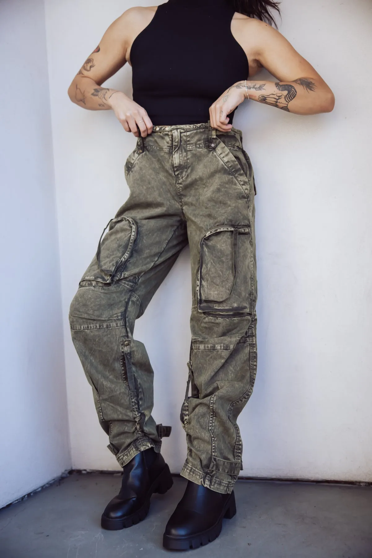 Free People Effortlessly Stylish Cant Compare Slouch Pants for Ultimate Comfort