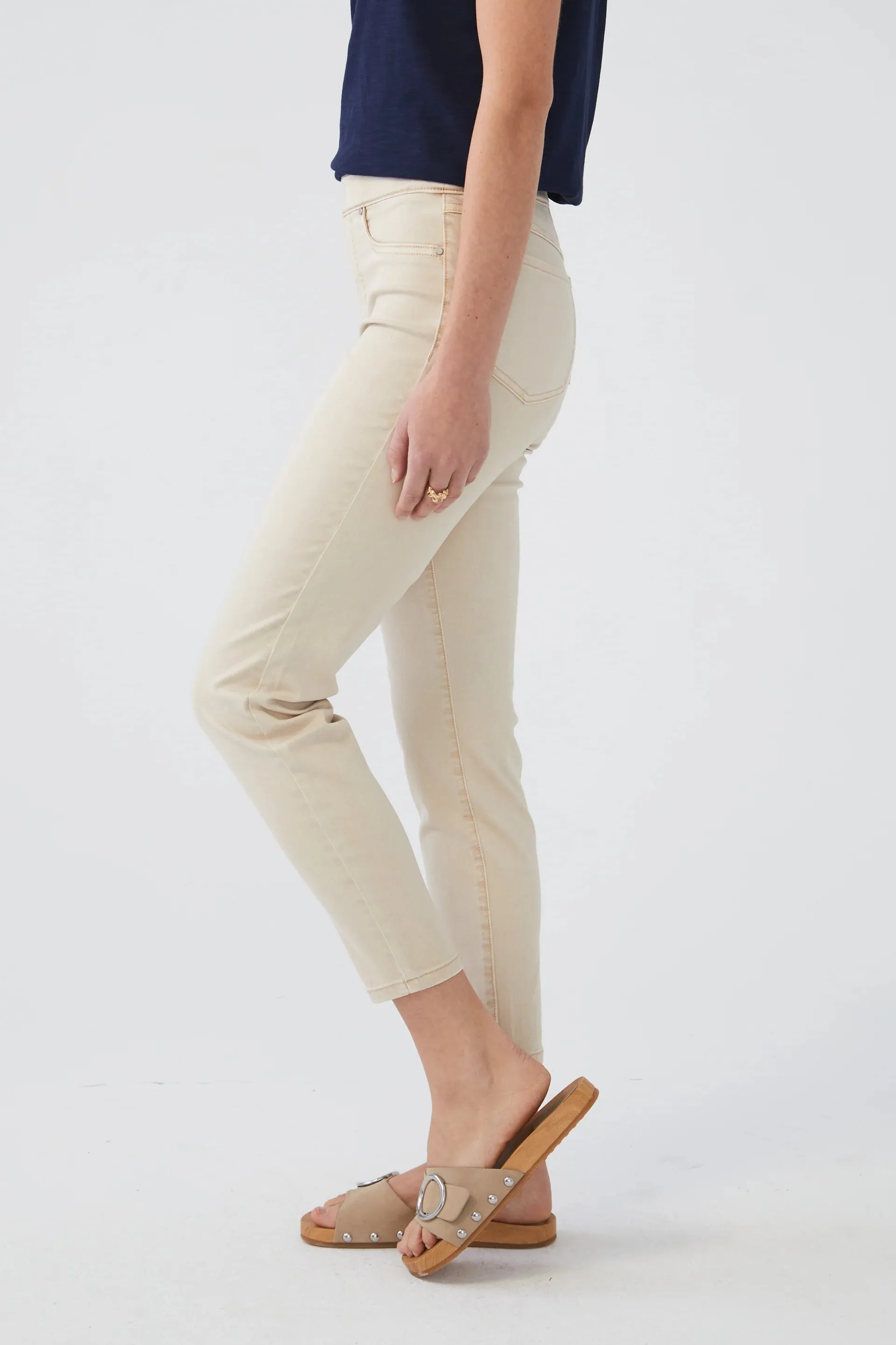 French Dressing Pull-On Ankle Pant Oyster Shell