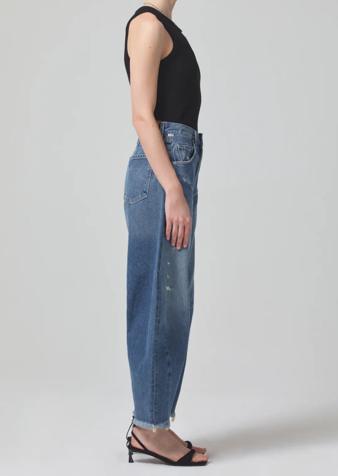 HORSESHOE HIGH RISE JEAN IN MAGNOLIA