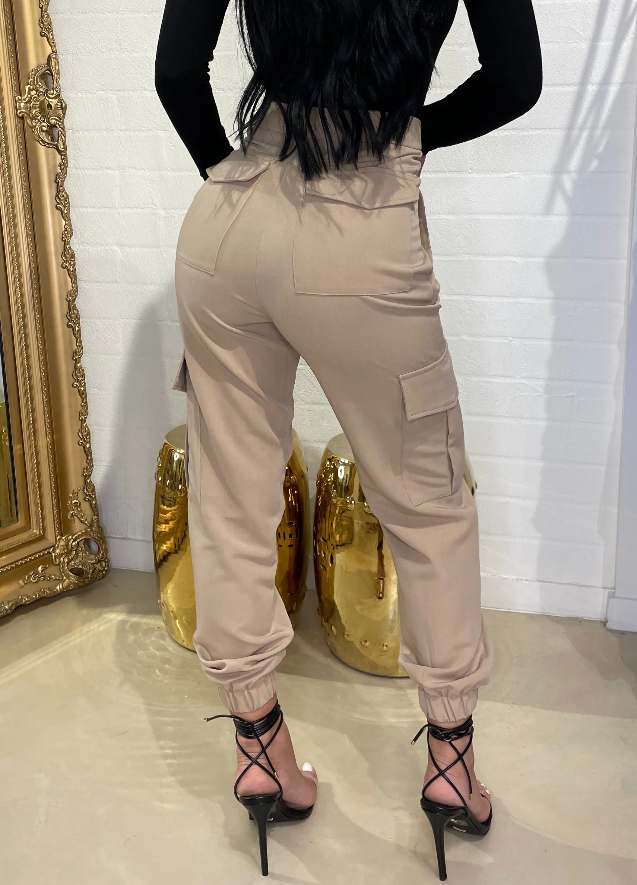 Iconic Cargo Pants Beige