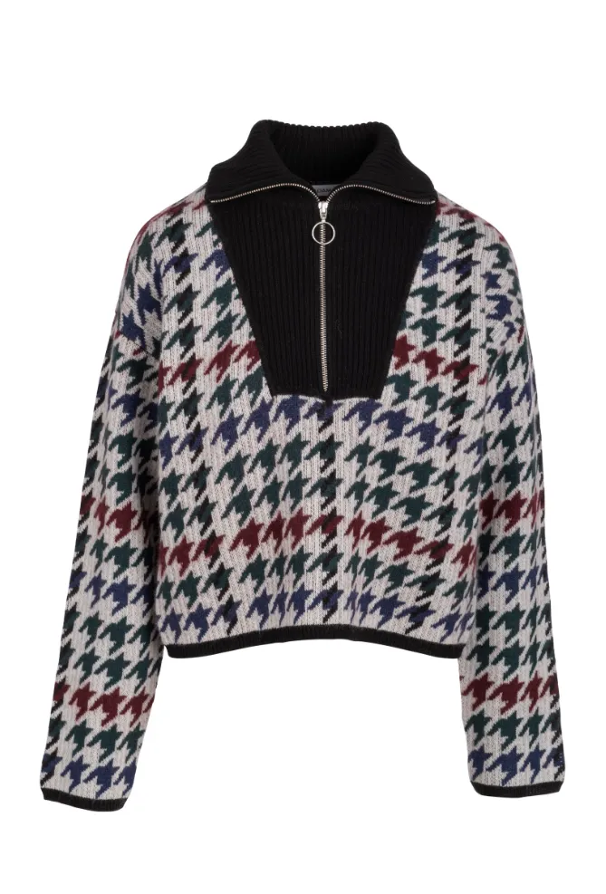 Luxe Houndstooth Jacquard Quarter Zip