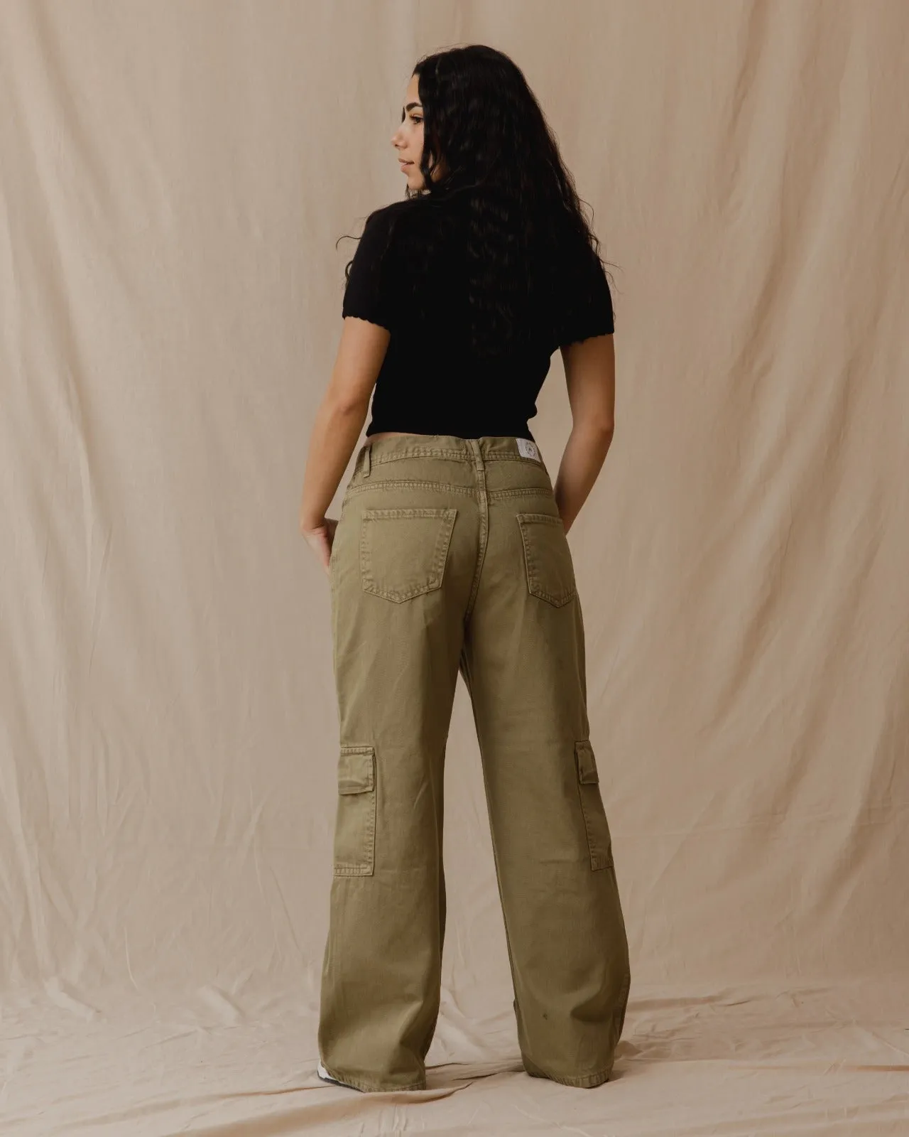 Washed Cargo Pants In Olive