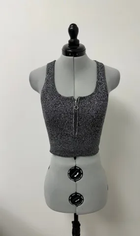 Women’s Dynamite Sleeveless Sweater, Small